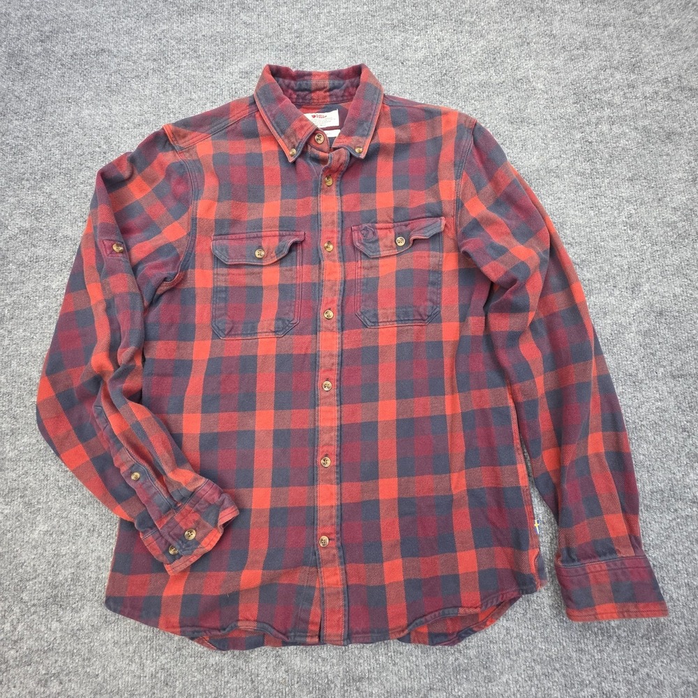 Fjallraven Flannel Button Up Shirt Men's Medium SLIM FIT Red Plaid Long Sleeve